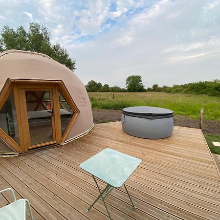 Отель Dome Geodesique - Baie De Somme Favieres  Экстерьер фото
